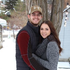 Meet your Posher, Ayla